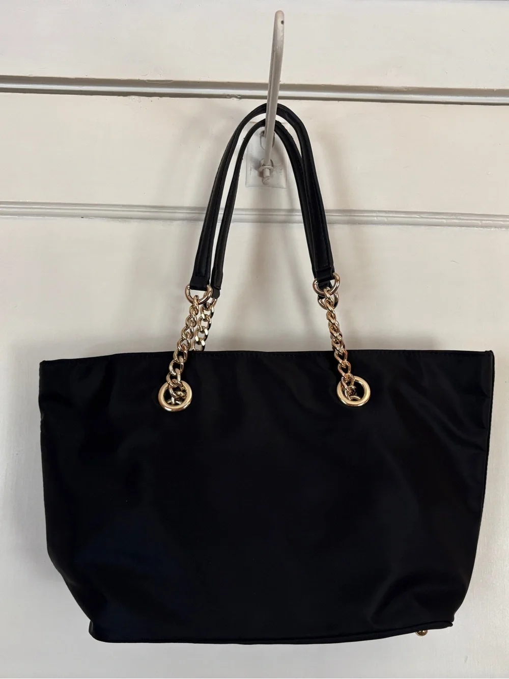 NEW Calvin Klein Black Chain-Handle Microfiber Tote Shoulder Bag / Purse